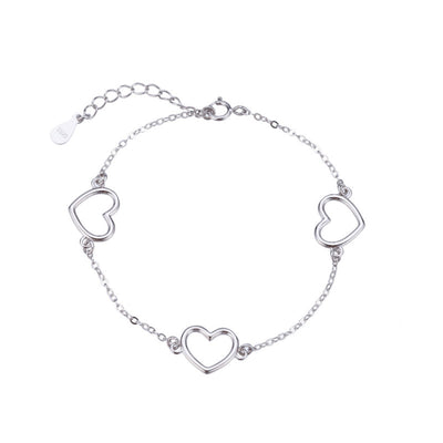 Women's Attracting Male Hollow Heart-Shaped Bracelet